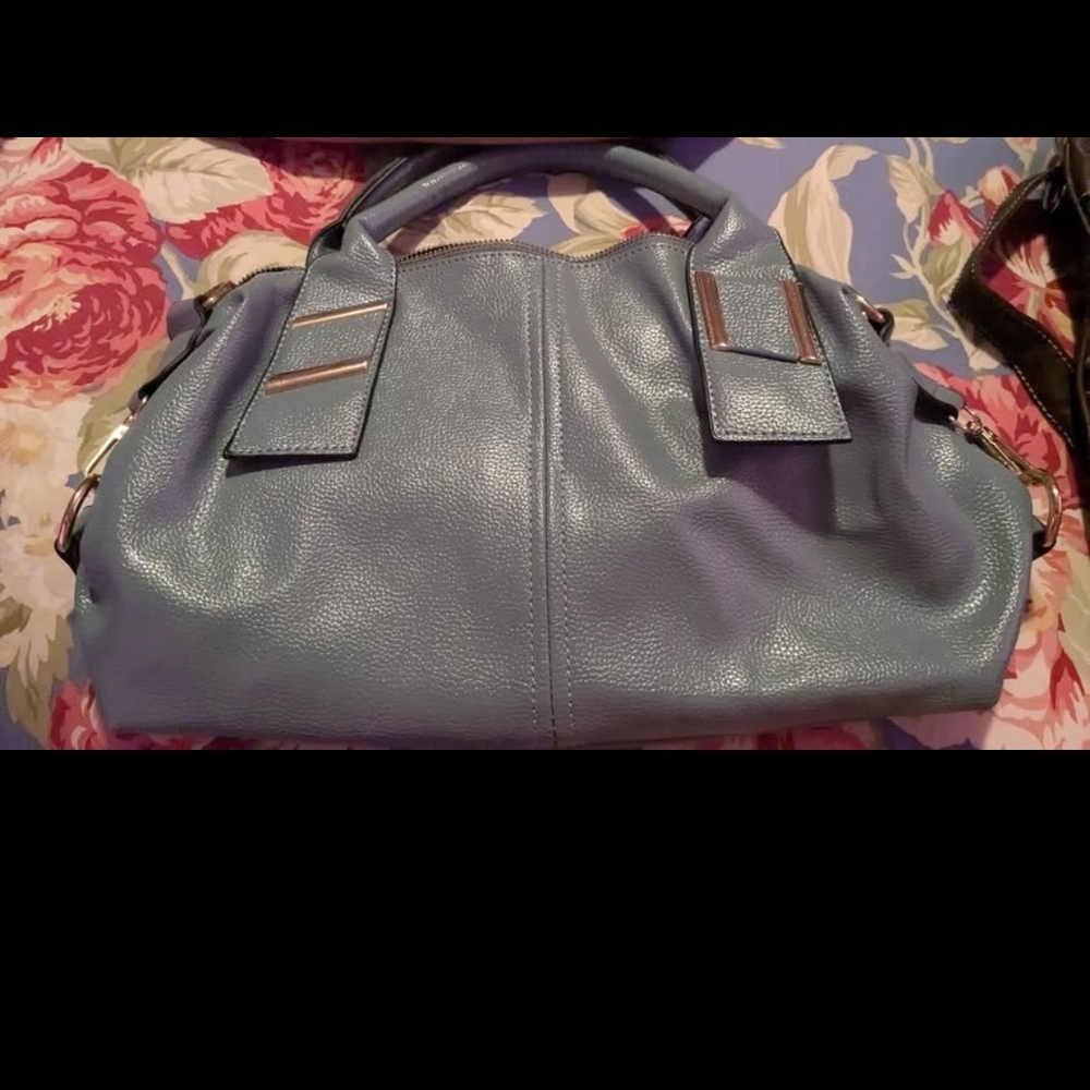 Elegant Blue Leather Handbag